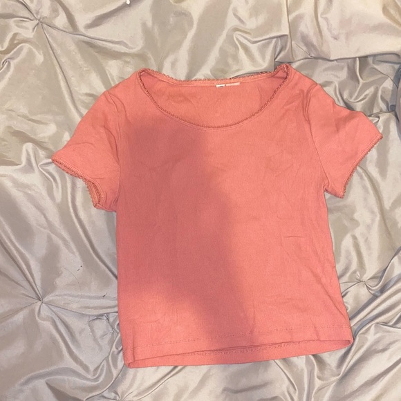 pink lace trim top - Picture 1 of 1